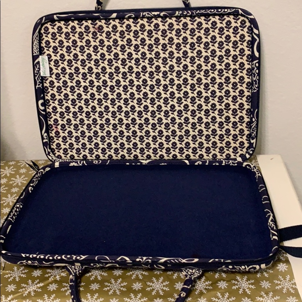 Vera Bradley laptop - Picture 2 of 8